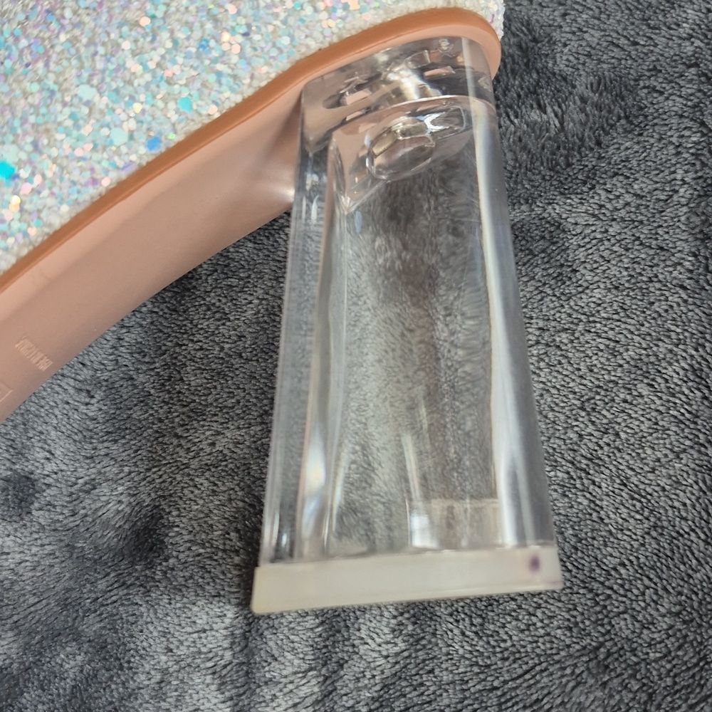 Sparkle Boot Size 8 White Sparkle Clear Heel Bootie - NWOT - Picture 7 of 8